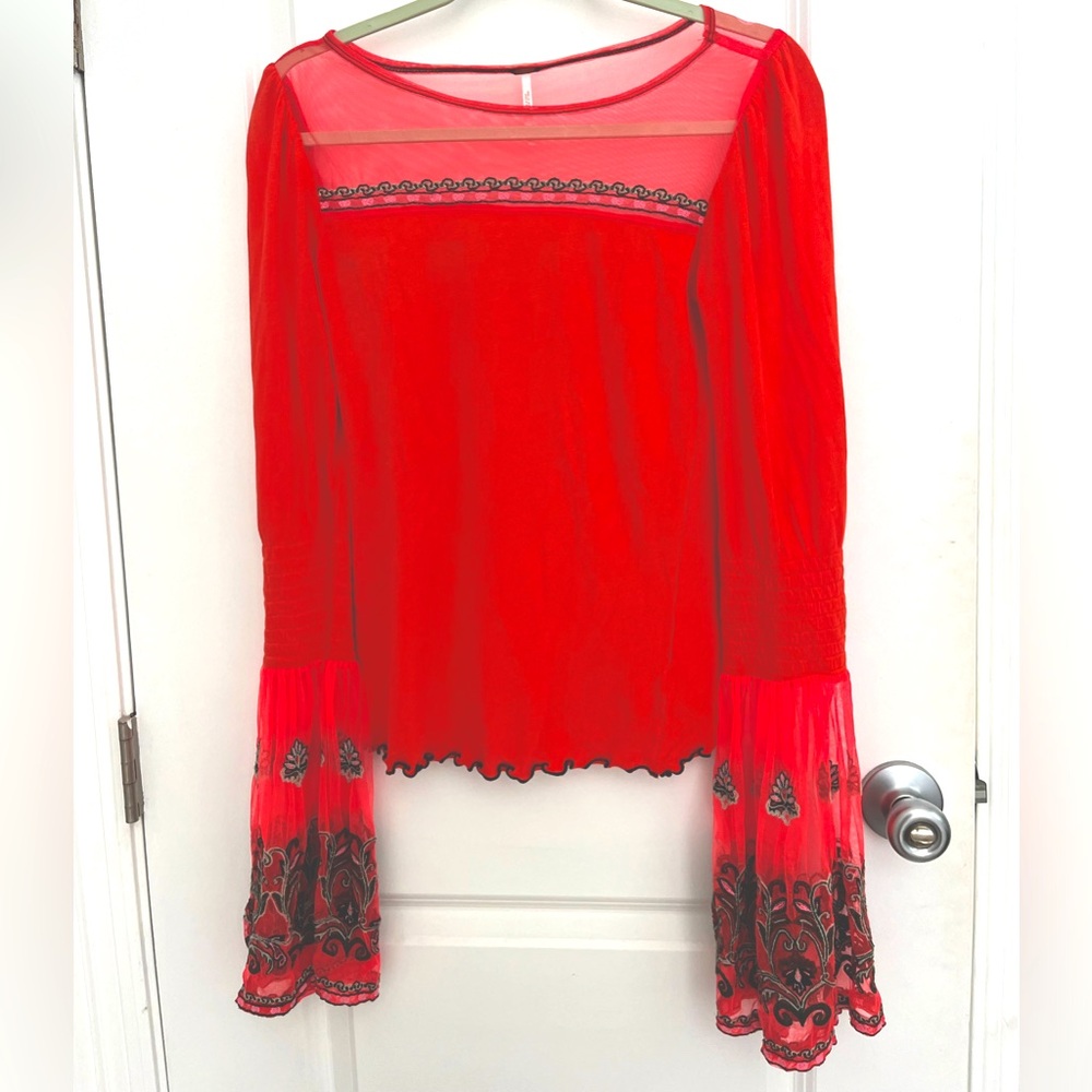 Free people size small long sleeve unique vibrant top